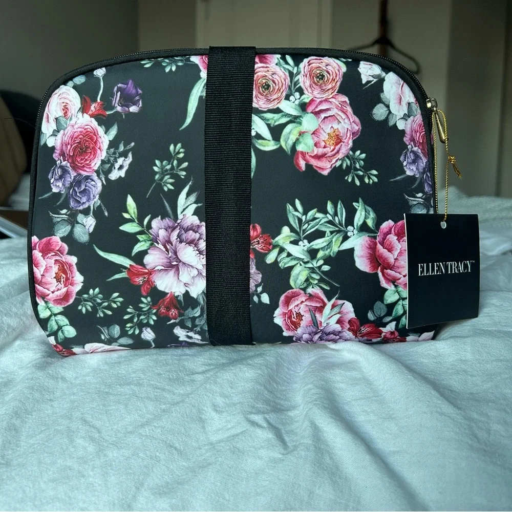 Black & Pink Floral Ellen Tracy 3 Piece Travel Makeup Pack |G4